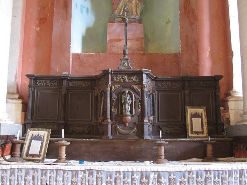 tabernacle et gradin du maître-autel, vue générale - © Ministère de la Culture (France), Conservation des antiquités et des objets d'art du Loir-et-Cher, tous droits réservés
