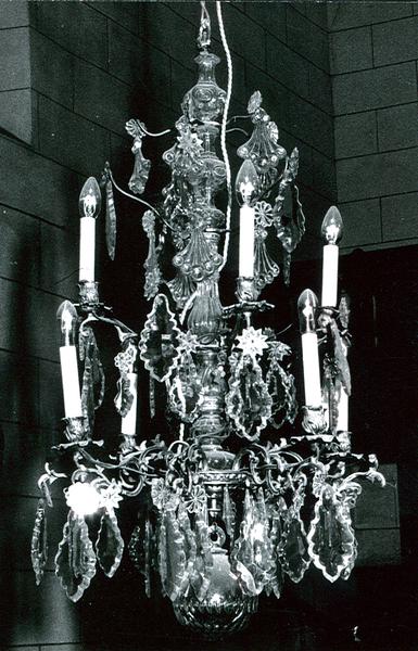 lustre d'église, vue générale