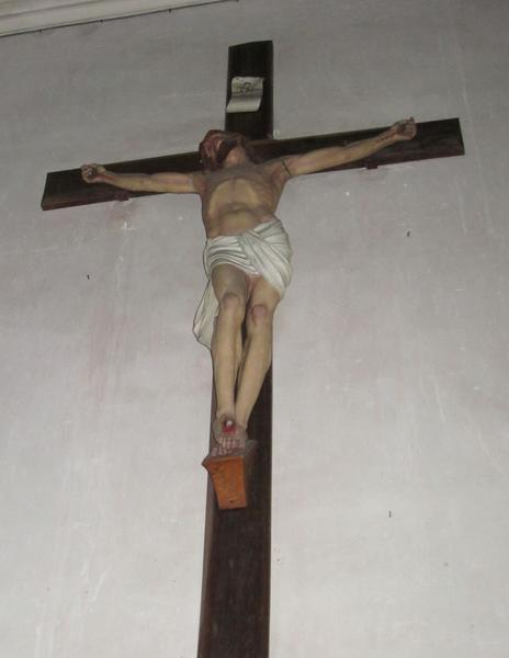 statue : Christ en croix, vue générale - © Ministère de la Culture (France), Conservation des antiquités et des objets d'art du Loir-et-Cher, tous droits réservés 