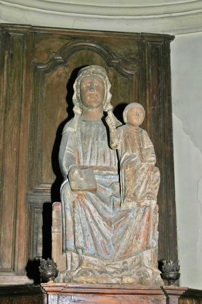 statue : Vierge à l'enfant, vue générale - © Ministère de la Culture (France), Conservation des antiquités et des objets d'art du Loir-et-Cher, tous droits réservés 