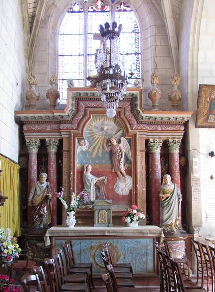 retable de la Vierge : Annonciation, deux statues : Sainte Anne et saint Joachim, vue générale