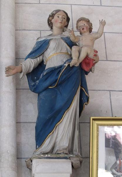 statue : Vierge à l'enfant, vue générale - © Ministère de la Culture (France), Conservation des antiquités et des objets d'art du Loir-et-Cher – Tous droits réservés 