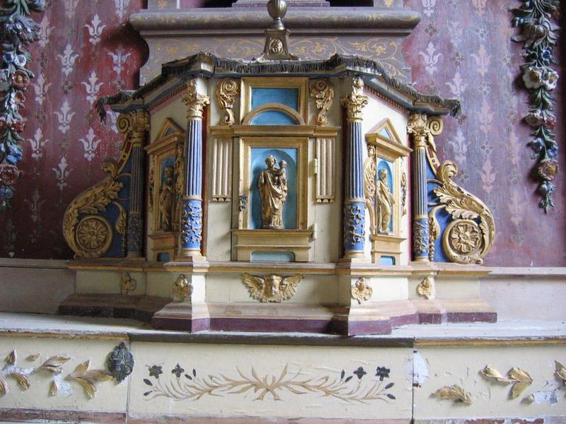 tabernacle du maître-autel, vue générale - © Ministère de la Culture (France), Conservation des antiquités et des objets d'art du Loir-et-Cher – Tous droits réservés 