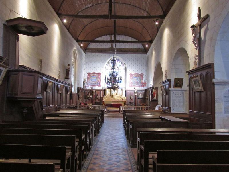 Eglise Saint-Secondin : vue générale de la nef