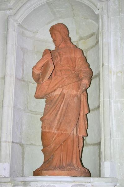 statue : Evangéliste, vue générale