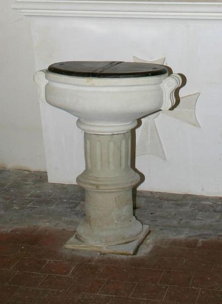 fonts baptismaux, vue générale