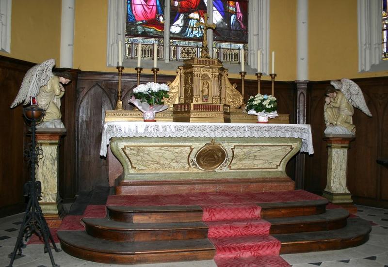 Maître-autel et tabernacle