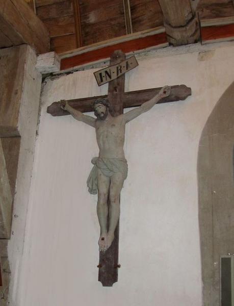 statue : Christ en croix, vue générale - © Ministère de la Culture (France), Conservation des antiquités et des objets d'art du Loir-et-Cher – Tous droits réservés 