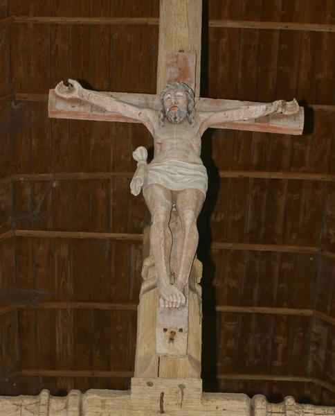 statue : Christ en croix, vue générale - © Ministère de la Culture (France), Conservation des antiquités et des objets d'art du Loir-et-Cher, tous droits réservés 