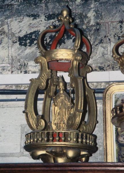 bâton de procession de confrérie : évêque, vue générale