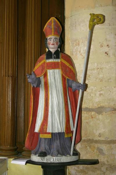 statue : Saint Hilaire, vue générale - © Ministère de la Culture (France), Conservation des antiquités et des objets d'art du Loir-et-Cher, tous droits réservés 