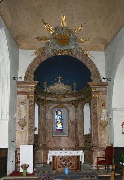 Retable et son décor