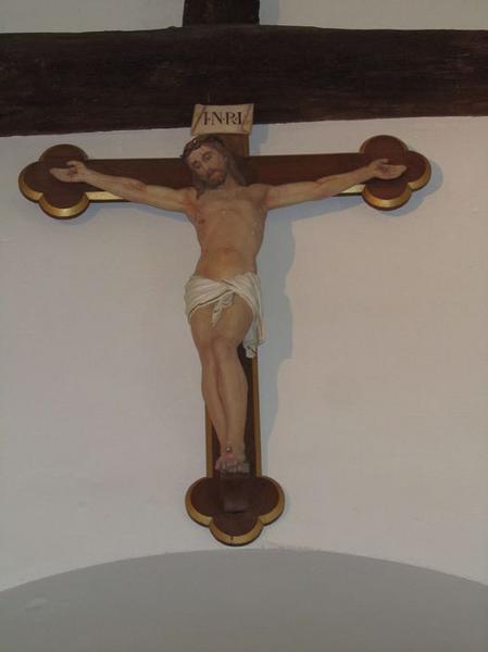 statue : Christ en croix, vue générale - © Ministère de la Culture (France), Conservation des antiquités et des objets d'art du Loir-et-Cher – Tous droits réservés 