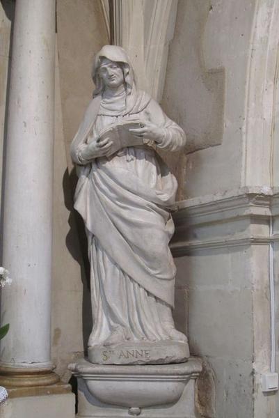 statue : Saint Anne, vue générale