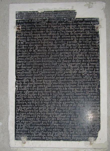 inscription funéraire de Martin Charanton, curé de Sassay, vue générale - © Ministère de la Culture (France), Conservation des antiquités et des objets d'art du Loir-et-Cher, tous droits réservés
