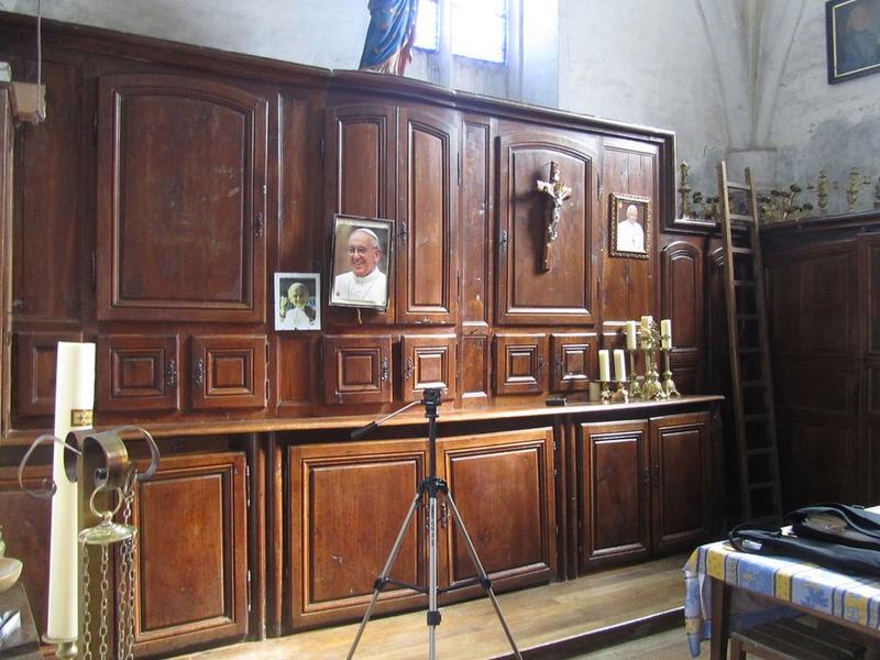 Ensemble de lambris de revêtement (boiseries) et armoire de sacristie