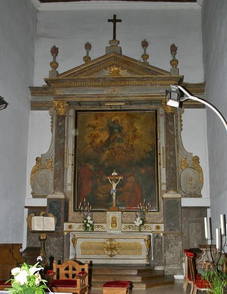 Maître-autel et son retable, tableau : Assomption de la Vierge et lambris de revêtement (boiseries du choeur)