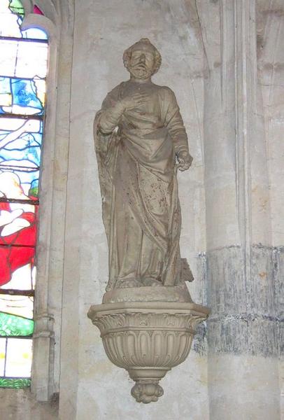 statue : Saint Pierre, vue générale