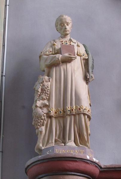 statue : Saint Vincent, vue générale