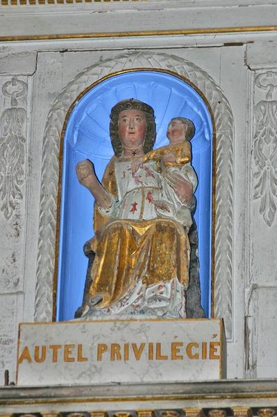 statue : Vierge à l'Enfant, vue générale - © Ministère de la Culture (France), Conservation des antiquités et des objets d'art du Loir-et-Cher, tous droits réservés 