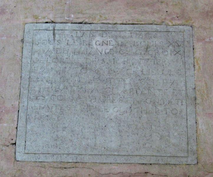 Plaque commémorative des transformations de l'église en 1749