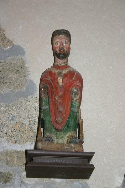 Statuette : évêque (un)