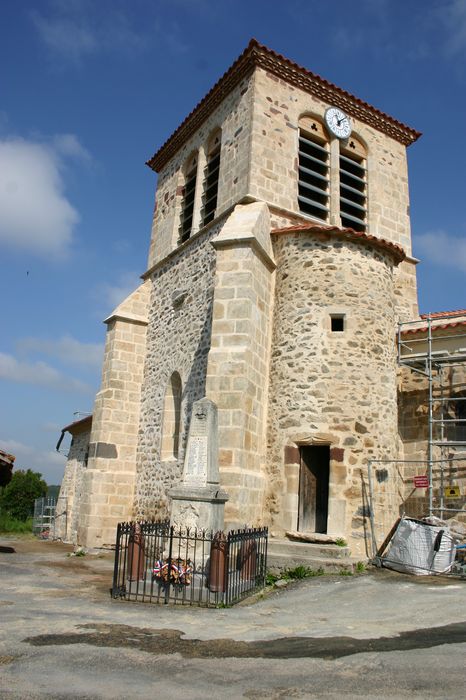 église Saint-Julien : clocher, vue générale