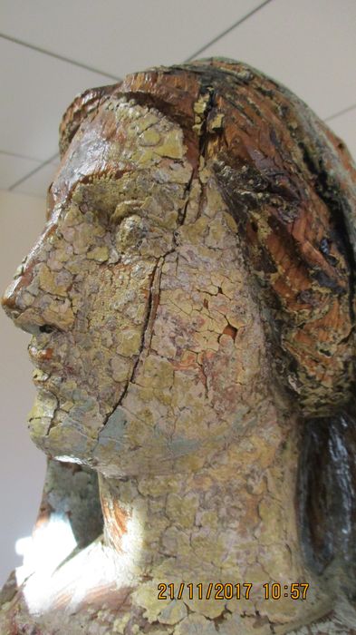 statue : Vierge à l'Enfant dite Vierge de Ravel, détail du visage de la Vierge