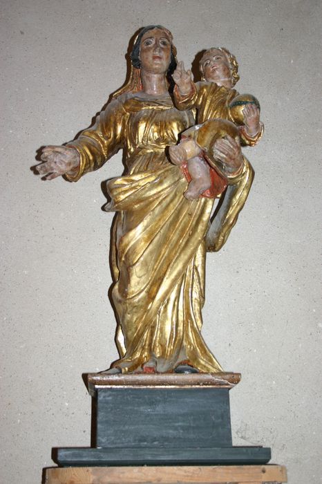 Statue : Vierge à l'Enfant