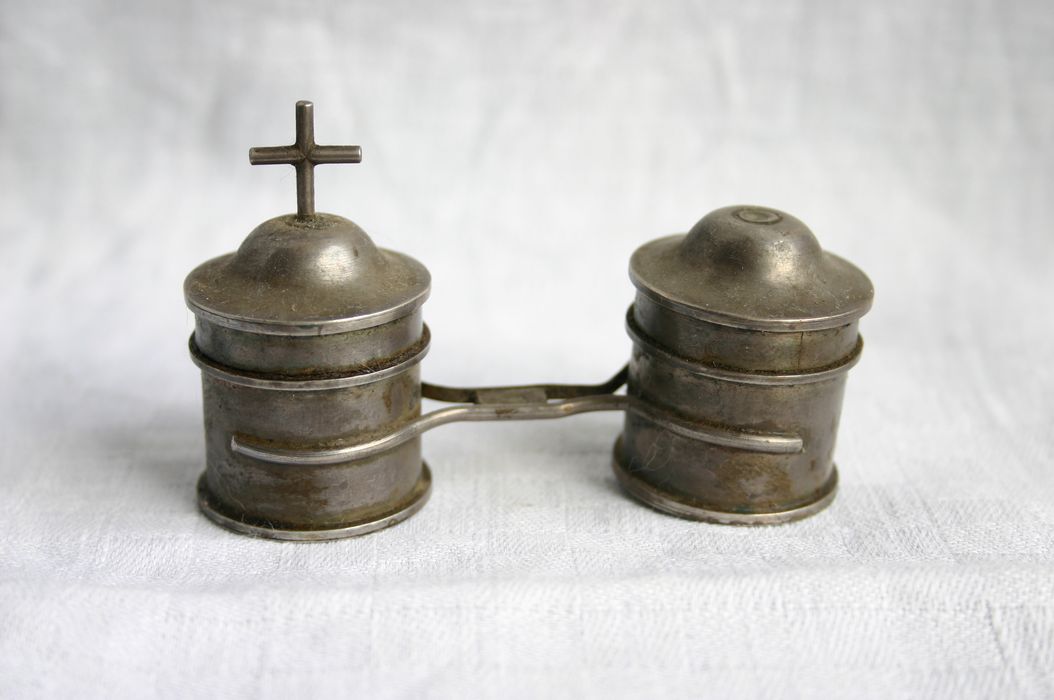 custode ou ciboire des malades - © Ministère de la Culture (France), Conservation des antiquités et des objets d’art de Haute-Loire, tous droits réservés