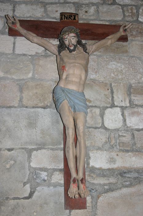 Statue : Christ en croix