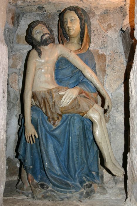 Groupe sculpté : Vierge de Pitié