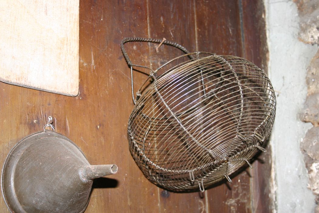 panier à salade - © Ministère de la Culture (France), Conservation des antiquités et des objets d’art de Haute-Loire, tous droits réservés