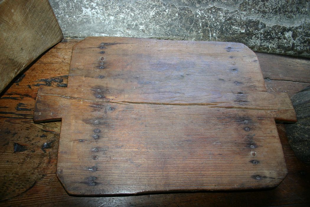 planche pour mouler le beurre - © Ministère de la Culture (France), Conservation des antiquités et des objets d’art de Haute-Loire, tous droits réservés