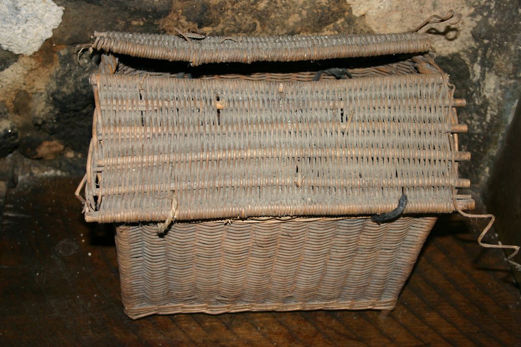 panier à poulets - © Ministère de la Culture (France), Conservation des antiquités et des objets d’art de Haute-Loire, tous droits réservés