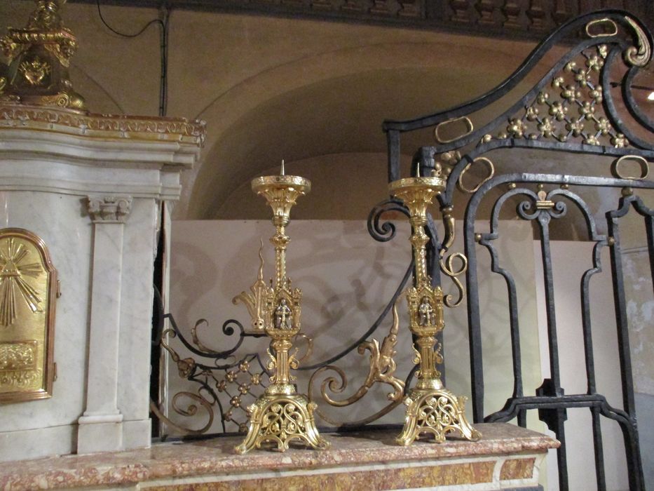 chandeliers (garniture d'autel) - © Ministère de la Culture (France), Conservation des antiquités et des objets d’art de Haute-Loire, tous droits réservés