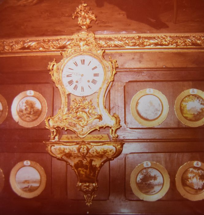 cartel, style Louis XV - © Ministère de la Culture (France), Conservation des antiquités et des objets d’art de Haute-Loire – Tous droits réservés