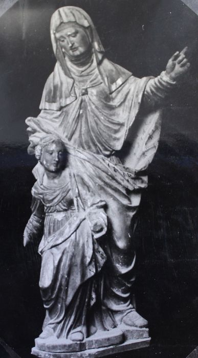 groupe sculpté : Sainte Anne et la Vierge - © Ministère de la Culture (France), Conservation des antiquités et des objets d’art de Haute-Loire – Tous droits réservés