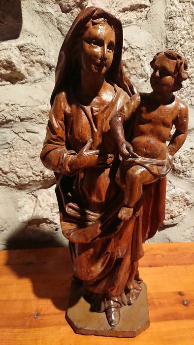 Statue : Vierge à l'Enfant