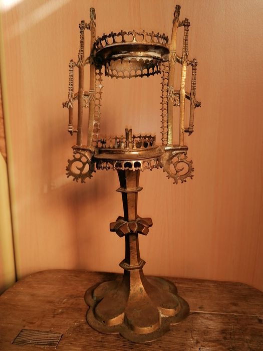reliquaire-monstrance - © Ministère de la Culture (France), Conservation des antiquités et des objets d’art de Haute-Loire, tous droits réservés