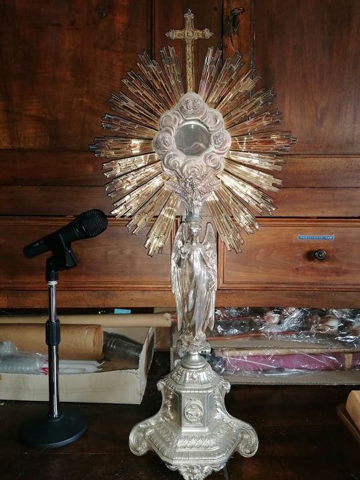 ostensoir - © Ministère de la Culture (France), Conservation des antiquités et des objets d’art de Haute-Loire, tous droits réservés