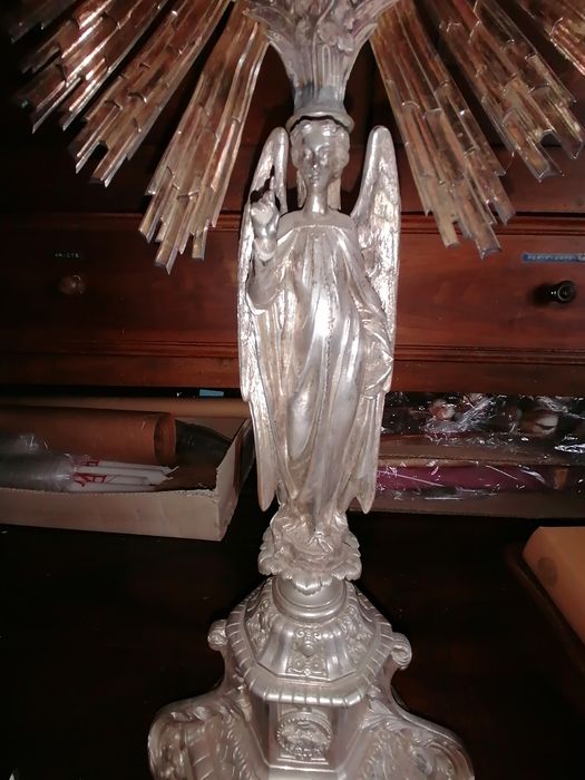 ostensoir, détail - © Ministère de la Culture (France), Conservation des antiquités et des objets d’art de Haute-Loire – Tous droits réservés