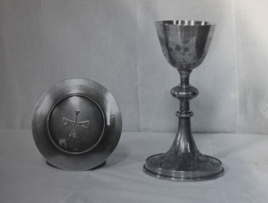 calice et patène - © Ministère de la Culture (France), Conservation des antiquités et des objets d’art de Haute-Loire, tous droits réservés