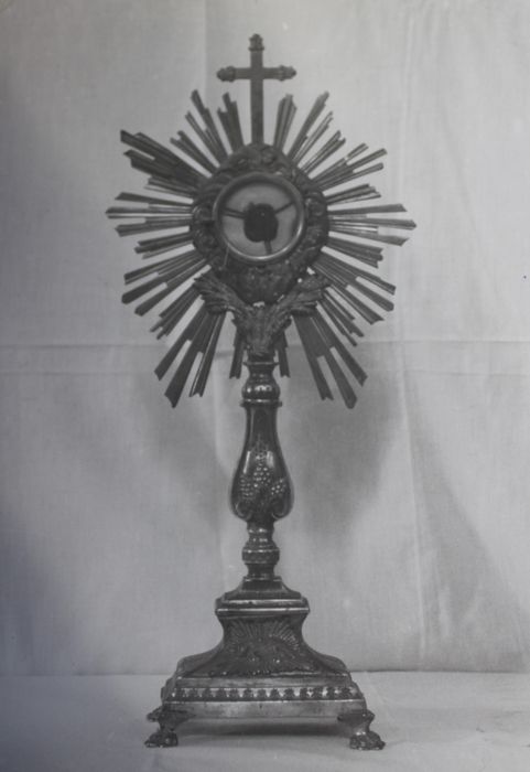 reliquaire-monstrance - © Ministère de la Culture (France), Conservation des antiquités et des objets d’art de Haute-Loire, tous droits réservés
