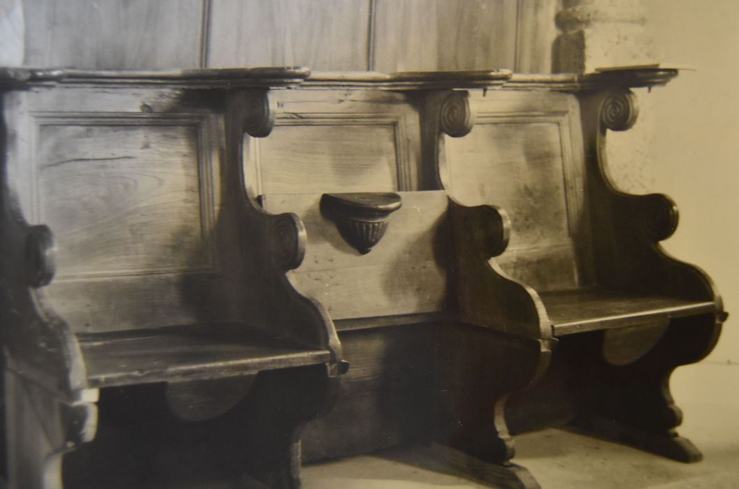 stalles - © Ministère de la Culture (France), Conservation des antiquités et des objets d’art de Haute-Loire – Tous droits réservés