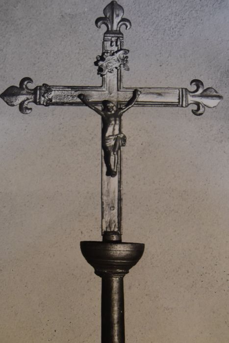 croix de procession - © Ministère de la Culture (France), Conservation des antiquités et des objets d’art de Haute-Loire – Tous droits réservés 