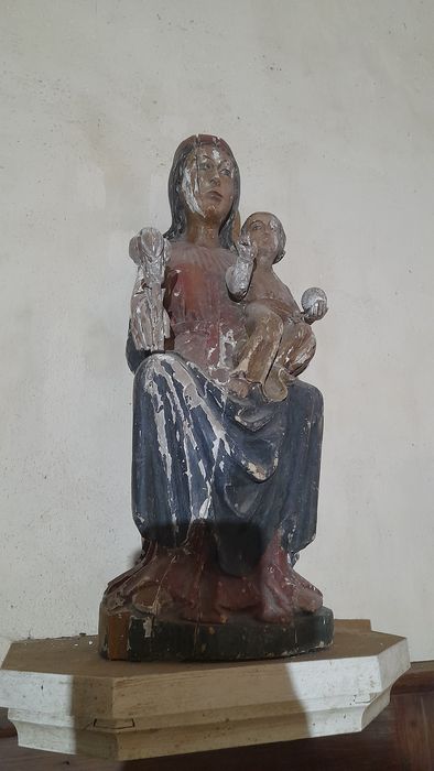 groupe sculpté : Vierge en majesté