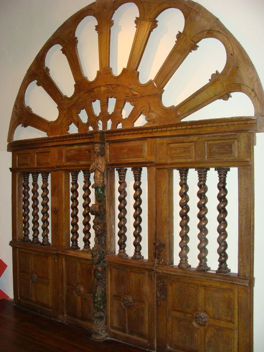 pilastre (monté sur une clôture de chapelle) - © Ministère de la Culture (France), Conservation des antiquités et objets d'art de Loire-Atlantique, tous droits réservés