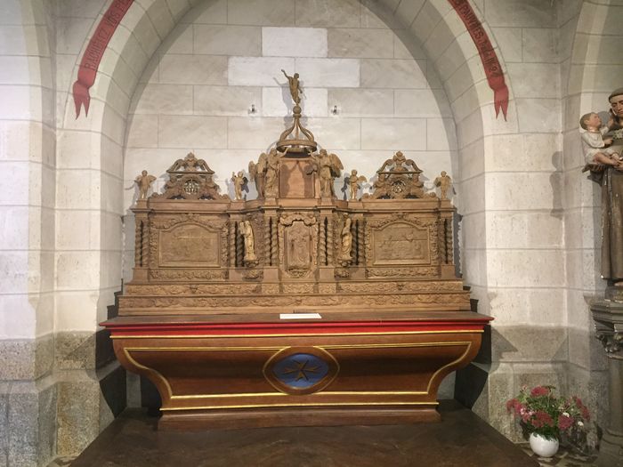 table d'autel, gradin, tabernacle dits de l'autel des âmes du Purgatoire