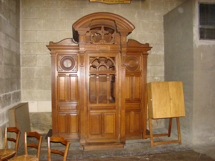 confessionnal - © Ministère de la Culture (France), Conservation des antiquités et objets d'art de Loire-Atlantique, tous droits réservés